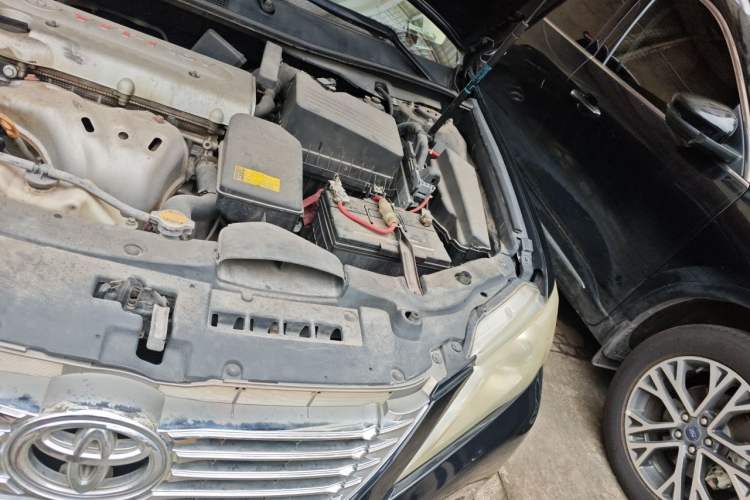 Used Toyota Camry 2013 2.0G Comfort Edition Engine Bay Left