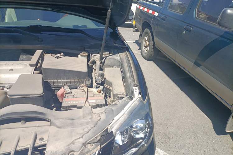 Used Toyota Camry 2013 200G Classic Luxury Edition Engine Bay Left