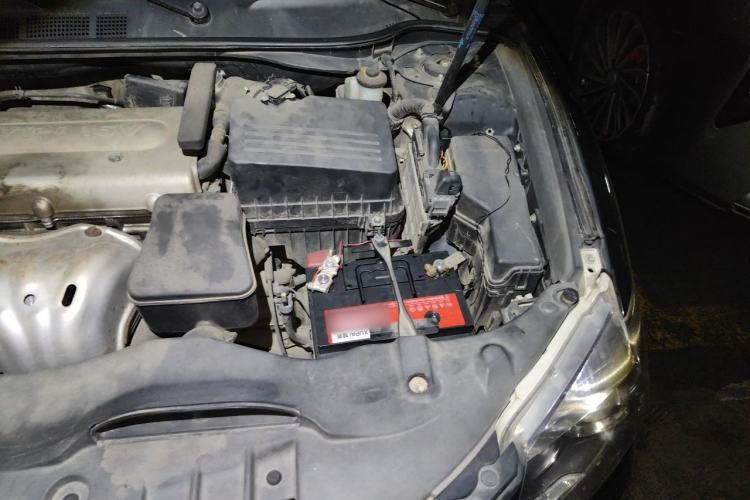 Used Toyota Camry 2013 200E Classic Elite Edition Engine Bay Left