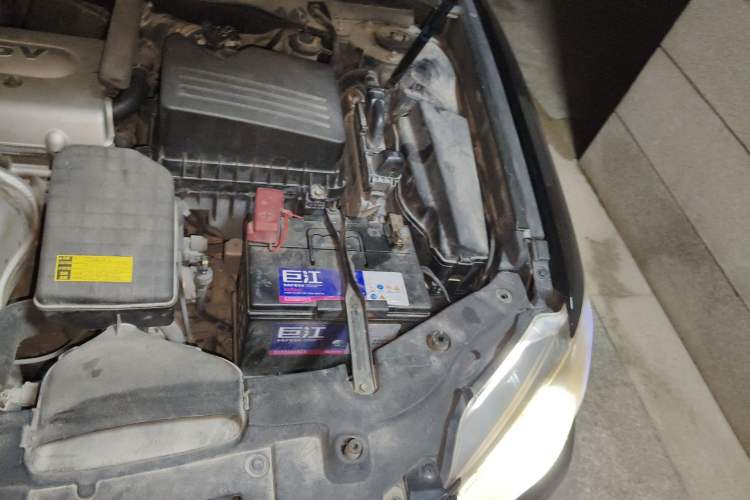 Used Toyota Camry 2013 2.0G Comfort Edition Engine Bay Left