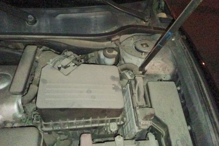 Used Toyota Camry 2013 200E Classic Elite Edition Engine Bay Left