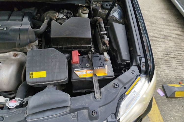 Used Toyota Camry 2013 2.5G Comfort Edition Engine Bay Left