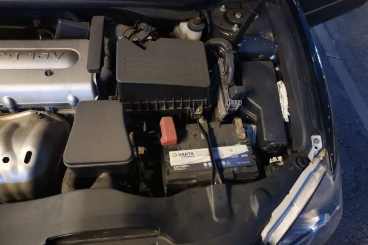 Used Toyota Camry 2013 200E Classic Elite Edition Engine Bay Left