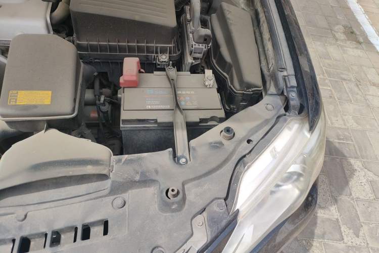Used Toyota Camry 2013 2.0G Comfort Edition Engine Bay Left