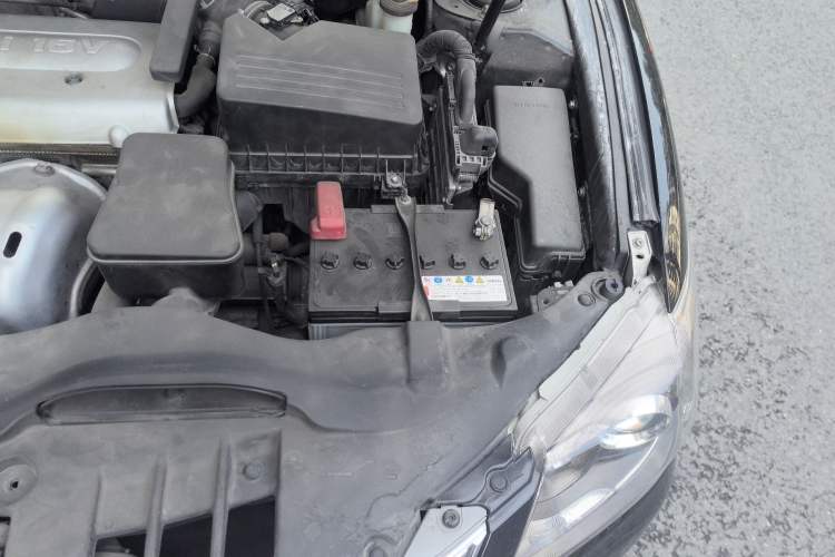 Used Toyota Camry 2013 200G Classic Luxury Edition Engine Bay Left