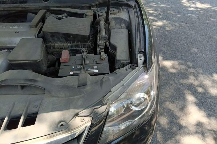 Used Toyota Camry 2013 200G Classic Luxury Edition Engine Bay Left
