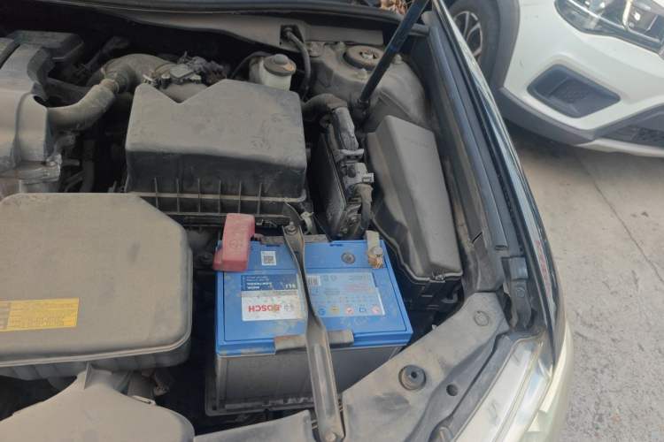 Used Toyota Camry 2013 2.5G Comfort Edition Engine Bay Left