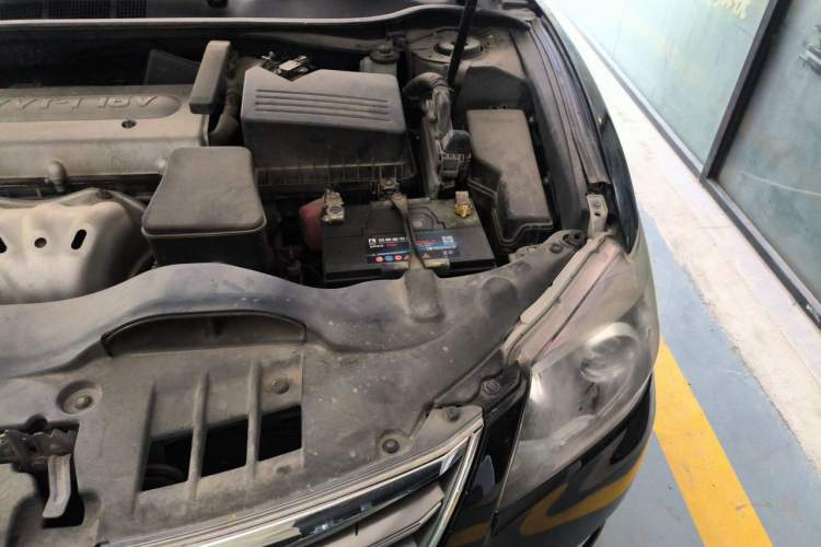 Used Toyota Camry 2013 200G Classic Luxury Edition Engine Bay Left