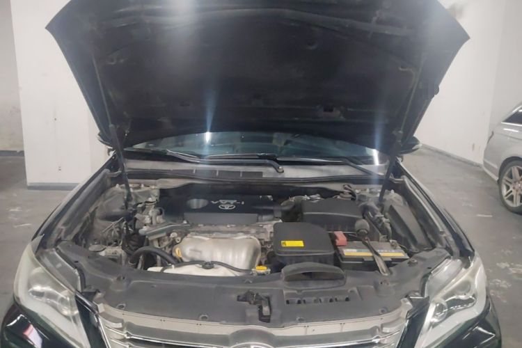 Used Toyota Camry 2013 2.5G Comfort Edition Engine Bay