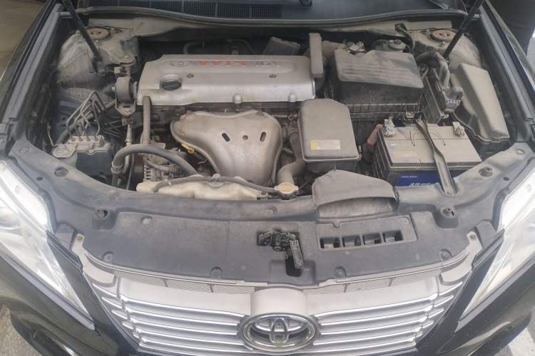Used Toyota Camry 2013 2.0G Comfort Edition Engine Bay