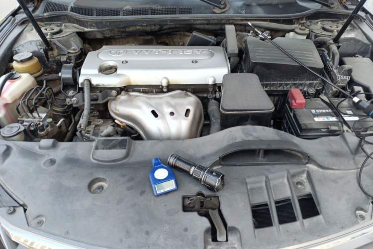 Used Toyota Camry 2013 200G Classic Luxury Edition Engine Bay