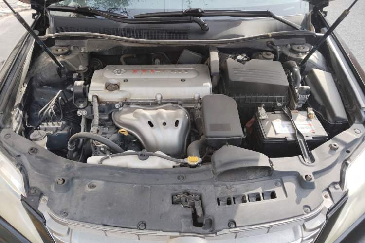Used Toyota Camry 2013 2.0G Comfort Edition Engine Bay