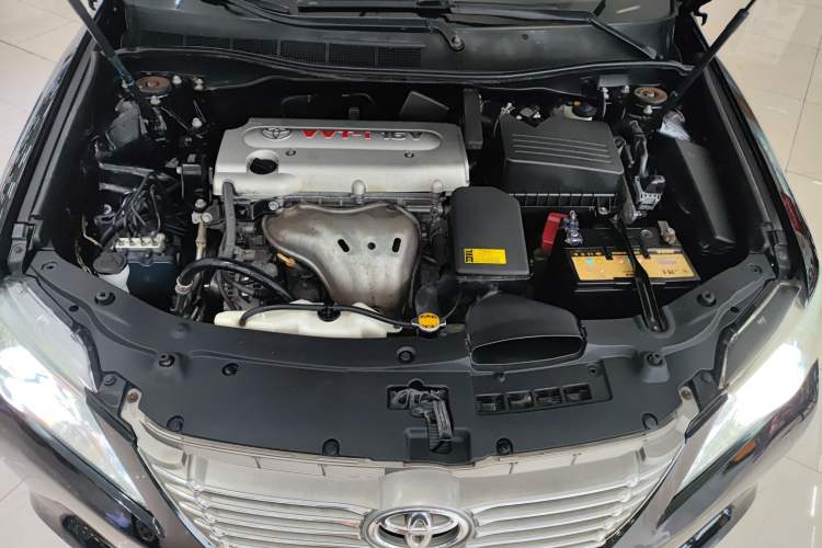 Used Toyota Camry 2013 2.0G Comfort Edition Engine Bay