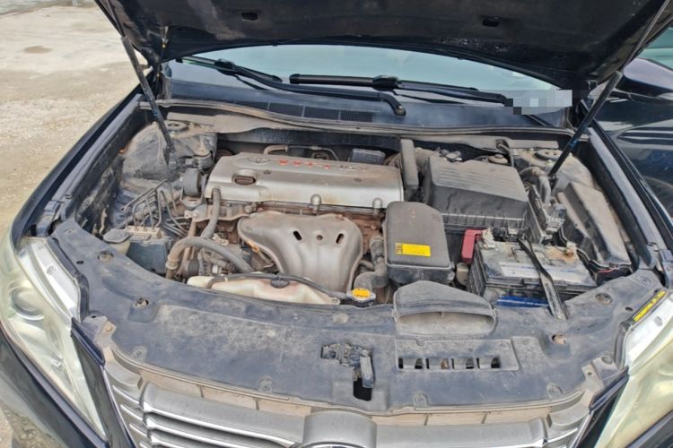 Used Toyota Camry 2013 2.0G Comfort Edition Engine Bay