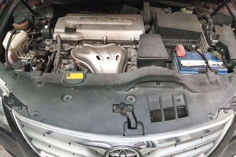 Used Toyota Camry 2013 200G Classic Luxury Edition Engine Bay