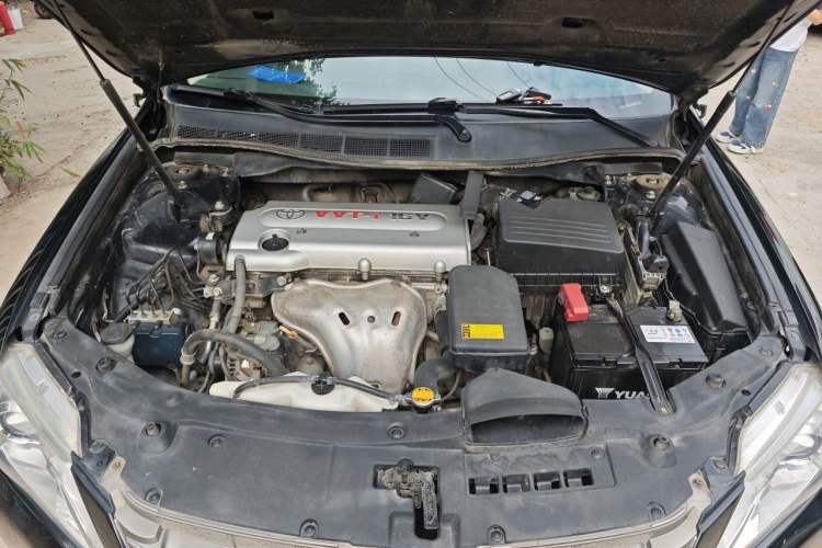 Used Toyota Camry 2013 2.0G Comfort Edition Engine Bay
