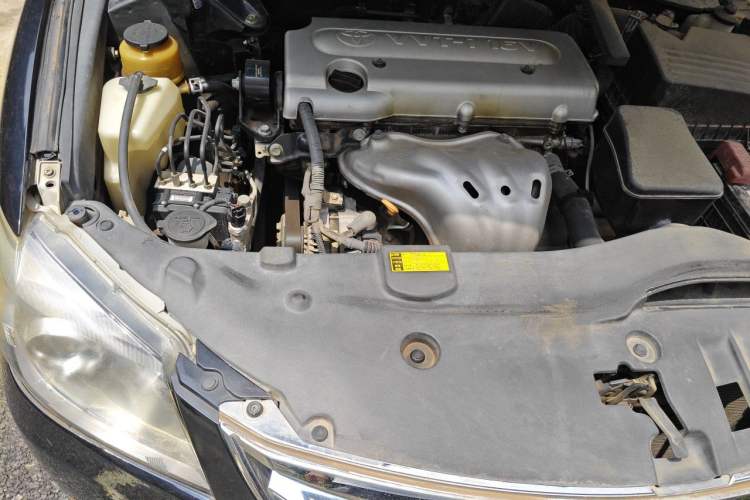 Used Toyota Camry 2013 200G Classic Luxury Edition Engine Bay Right