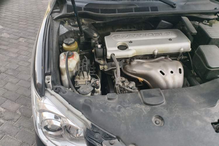 Used Toyota Camry 2013 200G Classic Luxury Edition Engine Bay Right