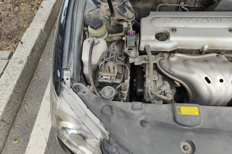 Used Toyota Camry 2013 200G Classic Luxury Edition Engine Bay Right