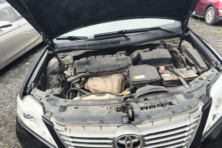 Used Toyota Camry 2013 2.5G Comfort Edition Engine Bay Right