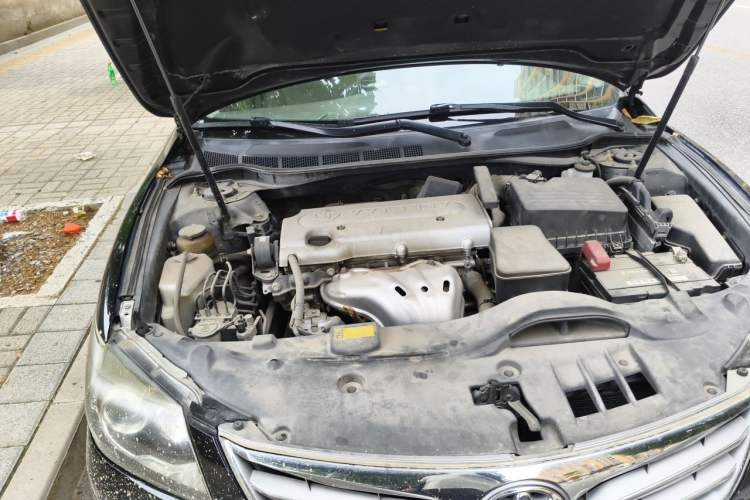 Used Toyota Camry 2013 200G Classic Luxury Edition Engine Bay Right