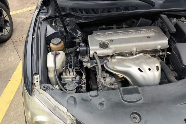Used Toyota Camry 2013 200G Classic Luxury Edition Engine Bay Right