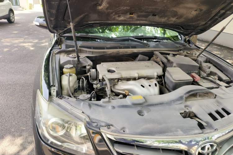 Used Toyota Camry 2013 200G Classic Luxury Edition Engine Bay Right