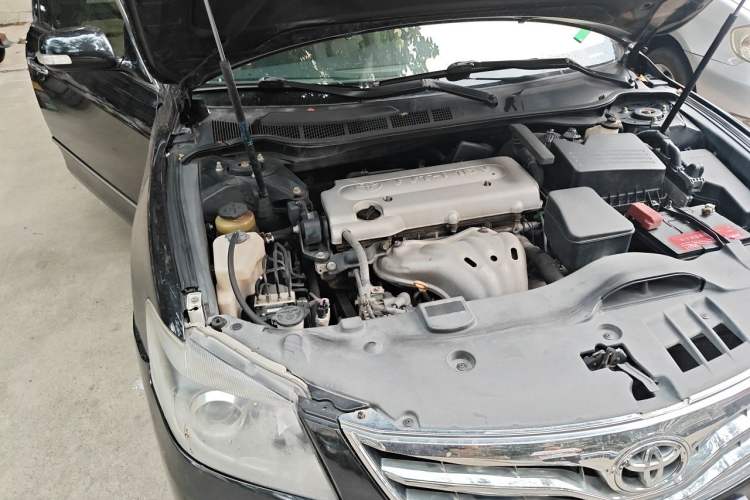 Used Toyota Camry 2013 200G Classic Luxury Edition Engine Bay Right