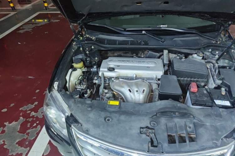 Used Toyota Camry 2013 200G Classic Luxury Edition Engine Bay Right