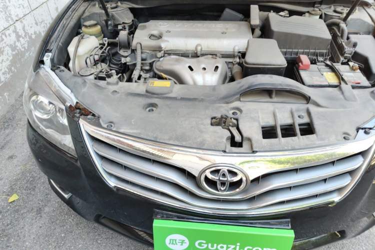 Used Toyota Camry 2013 200G Classic Luxury Edition Engine Bay Right