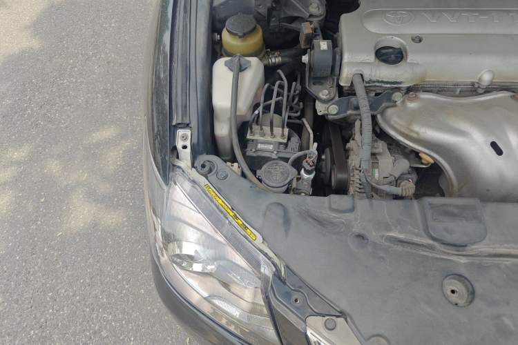 Used Toyota Camry 2013 200G Classic Luxury Edition Engine Bay Right