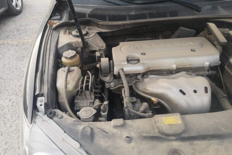 Used Toyota Camry 2013 200G Classic Luxury Edition Engine Bay Right