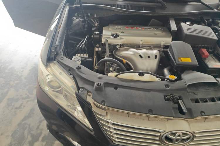 Used Toyota Camry 2013 2.0G Comfort Edition Engine Bay Right