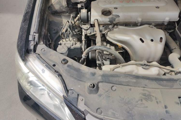 Used Toyota Camry 2013 2.0G Comfort Edition Engine Bay Right