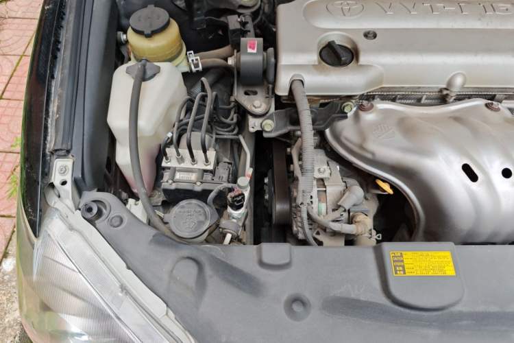 Used Toyota Camry 2013 200G Classic Luxury Edition Engine Bay Right