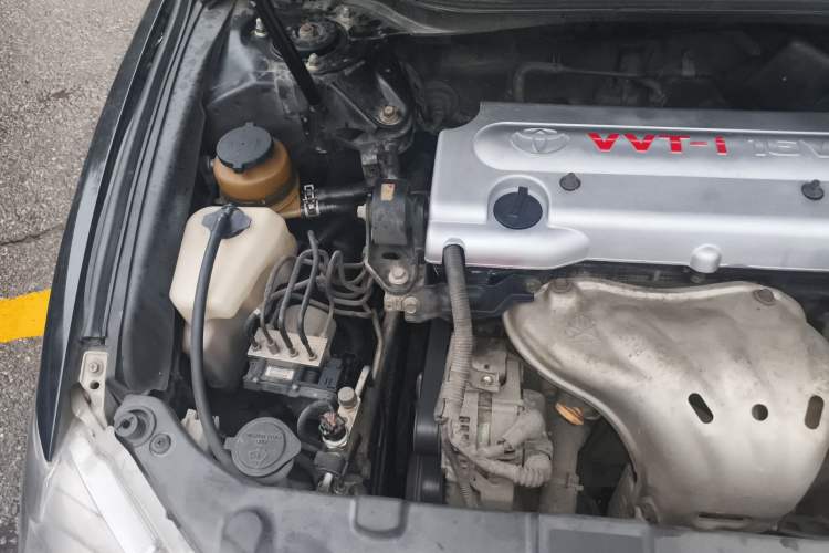 Used Toyota Camry 2013 200G Classic Luxury Edition Engine Bay Right