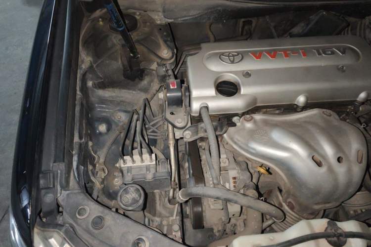Used Toyota Camry 2013 2.0G Comfort Edition Engine Bay Right