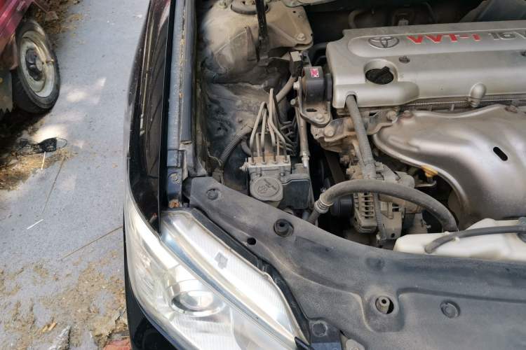 Used Toyota Camry 2013 2.0G Comfort Edition Engine Bay Right