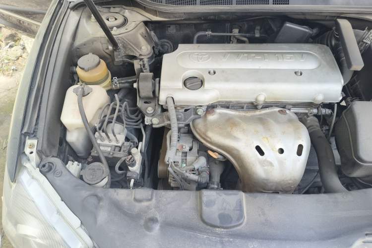 Used Toyota Camry 2013 200G Classic Luxury Edition Engine Bay Right