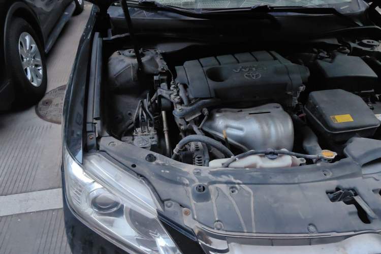 Used Toyota Camry 2013 2.5G Comfort Edition Engine Bay Right