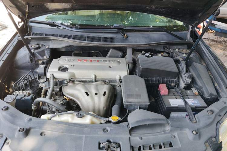 Used Toyota Camry 2013 2.0G Comfort Edition Engine Bay