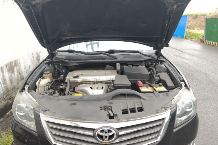 Used Toyota Camry 2013 200G Classic Luxury Edition Engine Bay