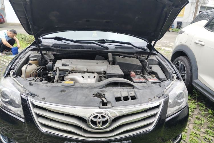 Used Toyota Camry 2013 200E Classic Elite Edition Engine Bay
