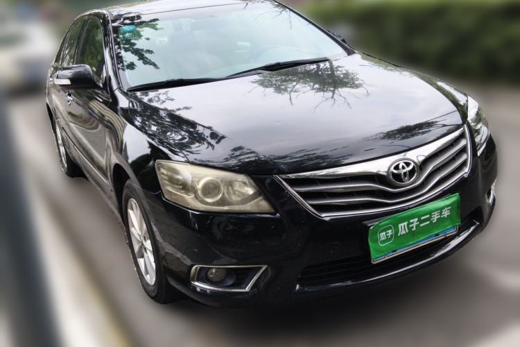 Used Toyota Camry 2013 200G Classic Luxury Edition Front Right 45 Deg