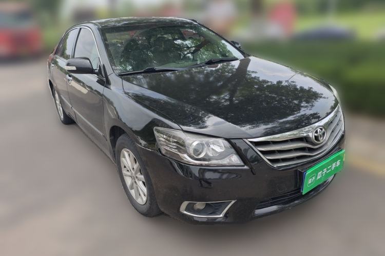 Used Toyota Camry 2013 200G Classic Luxury Edition Front Right 45 Deg