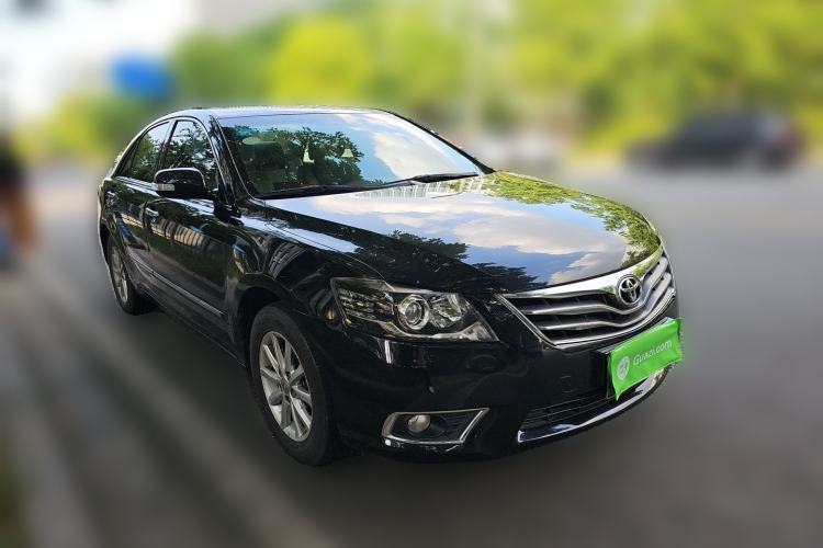 Used Toyota Camry 2013 200G Classic Luxury Edition Front Right 45 Deg