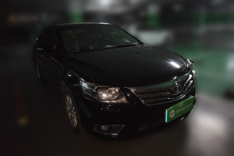Used Toyota Camry 2013 200G Classic Luxury Edition Front Right 45 Deg