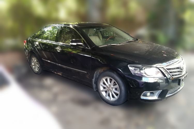 Used Toyota Camry 2013 200G Classic Luxury Edition Front Right 45 Deg
