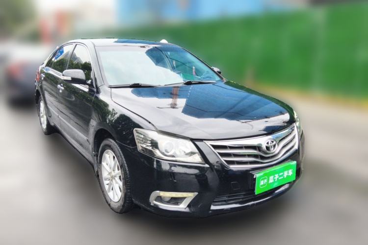 Used Toyota Camry 2013 200G Classic Luxury Edition Front Right 45 Deg