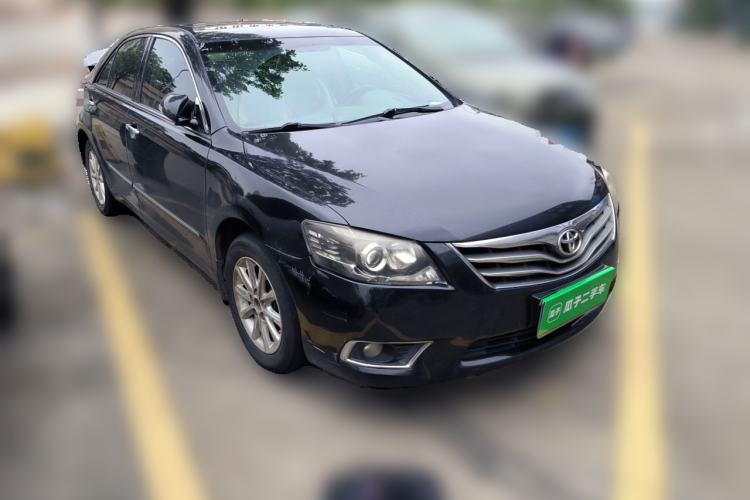 Used Toyota Camry 2013 200G Classic Luxury Edition Front Right 45 Deg